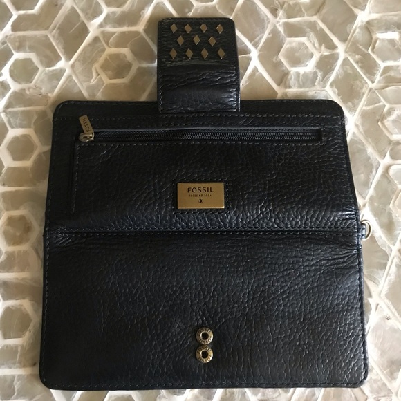 Fossil Bags Fossil Issue No 954 Pebbled Leather Wallet Poshmark